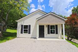 174 Dale St Red Boiling Springs, TN 37150