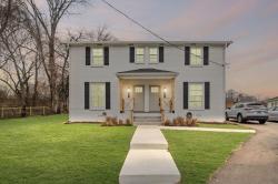 2130E F Sharondale Drive Nashville, TN 37215
