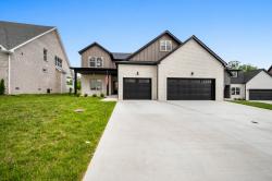 419 Blue Ridge Ct Clarksville, TN 37043