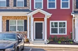 175 Addi St Pleasant View, TN 37146