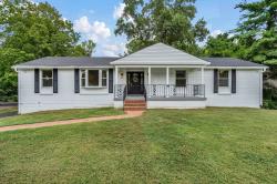 1037 Edwin Warner Dr Nashville, TN 37205