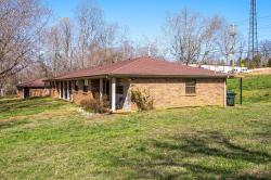 100 Sherry Ln Dickson, TN 37055