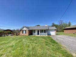 193 Anderson Ln Hendersonville, TN 37075