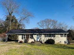 600 Cedar Ln Tullahoma, TN 37388