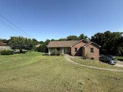 704 Jace Dr Clarksville, TN 37040