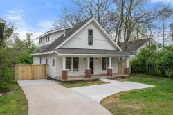 3706 Hilltop Ln Nashville, TN 37216