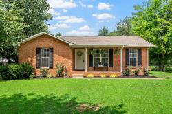 401 Pacific Ave Oak Grove, KY 42262