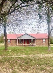 29 Gracy Rd Fayetteville, TN 37334