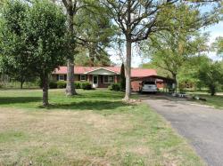 670 Sunset Cir Manchester, TN 37355