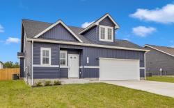 180 Donegal Dr Clarksville, TN 37042