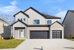 435 Blue Ridge Ct Clarksville, TN 37043