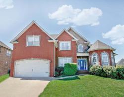 1540 Edgewater Lane Clarksville, TN 37043