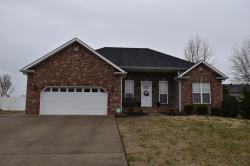 2359 Ellsworth Dr Clarksville, TN 37043