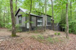 314 Deer Lick Trl Monteagle, TN 37356