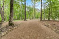 314 Deer Lick Trl Monteagle, TN 37356