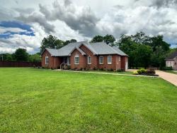 2012 Alan John Way Lebanon, TN 37087