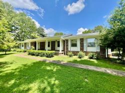 79 Bishop Rd Lawrenceburg, TN 38464