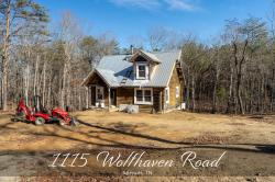 1115 Wolf Haven Rd Spencer, TN 38585