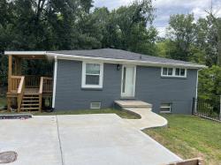 21 Proctor Dr 1 Clarksville, TN 37043