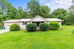 766 Maple Bend Rd Winchester, TN 37398