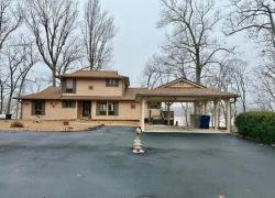 11 Eagle Pt Cadiz, KY 42211