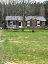 4614 Dover Rd Indian Mound, TN 37079