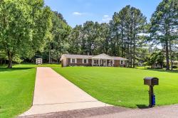 426 Lakeland Dr Dover, TN 37058