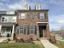 213 Claremont Ct Gallatin, TN 37066