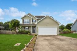 1350 Francesca Dr Clarksville, TN 37042