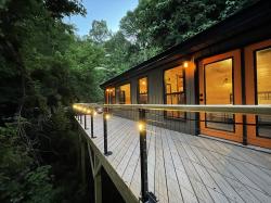 2690 Pucketts Point Rd Smithville, TN 37166
