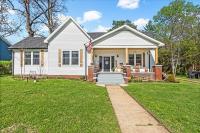 504 N Washington St Tullahoma, TN 37388