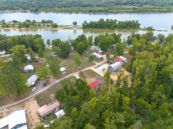 4428 Deer Creek Rd Linden, TN 37096