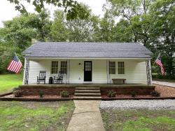 5454 Pinewood Rd Franklin, TN 37064