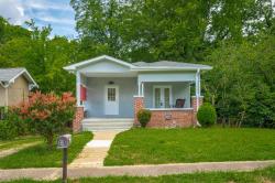 2511 Oak Street Chattanooga, TN 37404