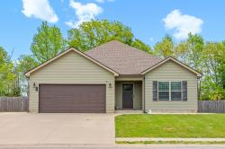 757 Tidwell Dr Clarksville, TN 37042