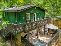 1420 Alpine Drive Sevierville, TN 37876