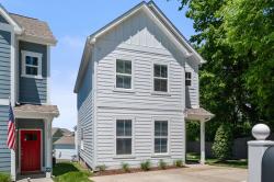 1041 Saddlestone Dr Hermitage, TN 37076