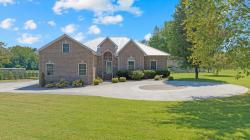 481 Matts Hollow Rd Manchester, TN 37355