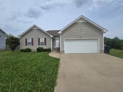 1377 Mutual Dr Clarksville, TN 37042