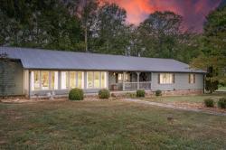 312 Roscoe Lynn Rd Hillsboro, TN 37342