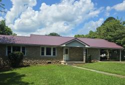 703 Hatcher Dr Fayetteville, TN 37334