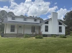 11066 New Cut Off Rd Bon Aqua, TN 37025