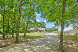 1292 Cindy Hollow Rd Estill Springs, TN 37330