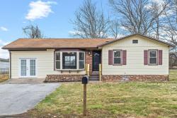 122 Johnston St Hopkinsville, KY 42240