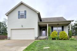 1108 Freedom Dr Clarksville, TN 37042