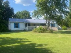 3312 Sims Rd Shelbyville, TN 37160