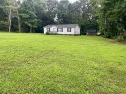 20005 Easy St Bon Aqua, TN 37025