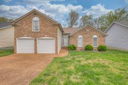1652 Aaronwood Dr Old Hickory, TN 37138