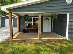 946 Roach Rd Decaturville, TN 38329