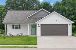 1425 Fredrick Dr Clarksville, TN 37042